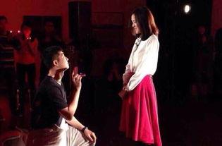 李艾爆料小时候视频播放